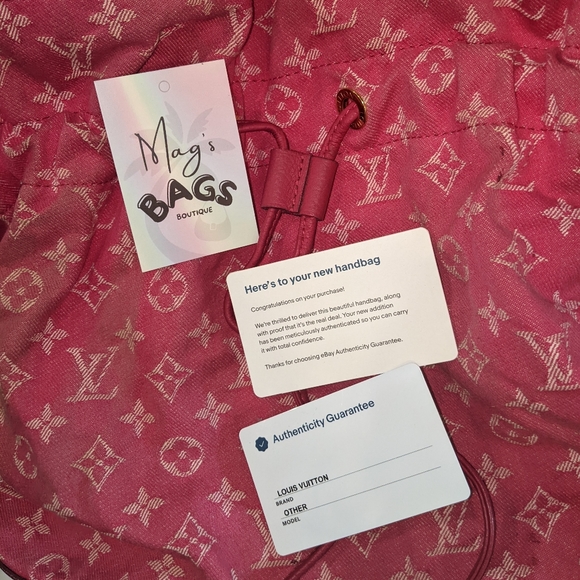 Louis Vuitton: Denim Noefull MM Monogram Tote - Picture 7 of 14